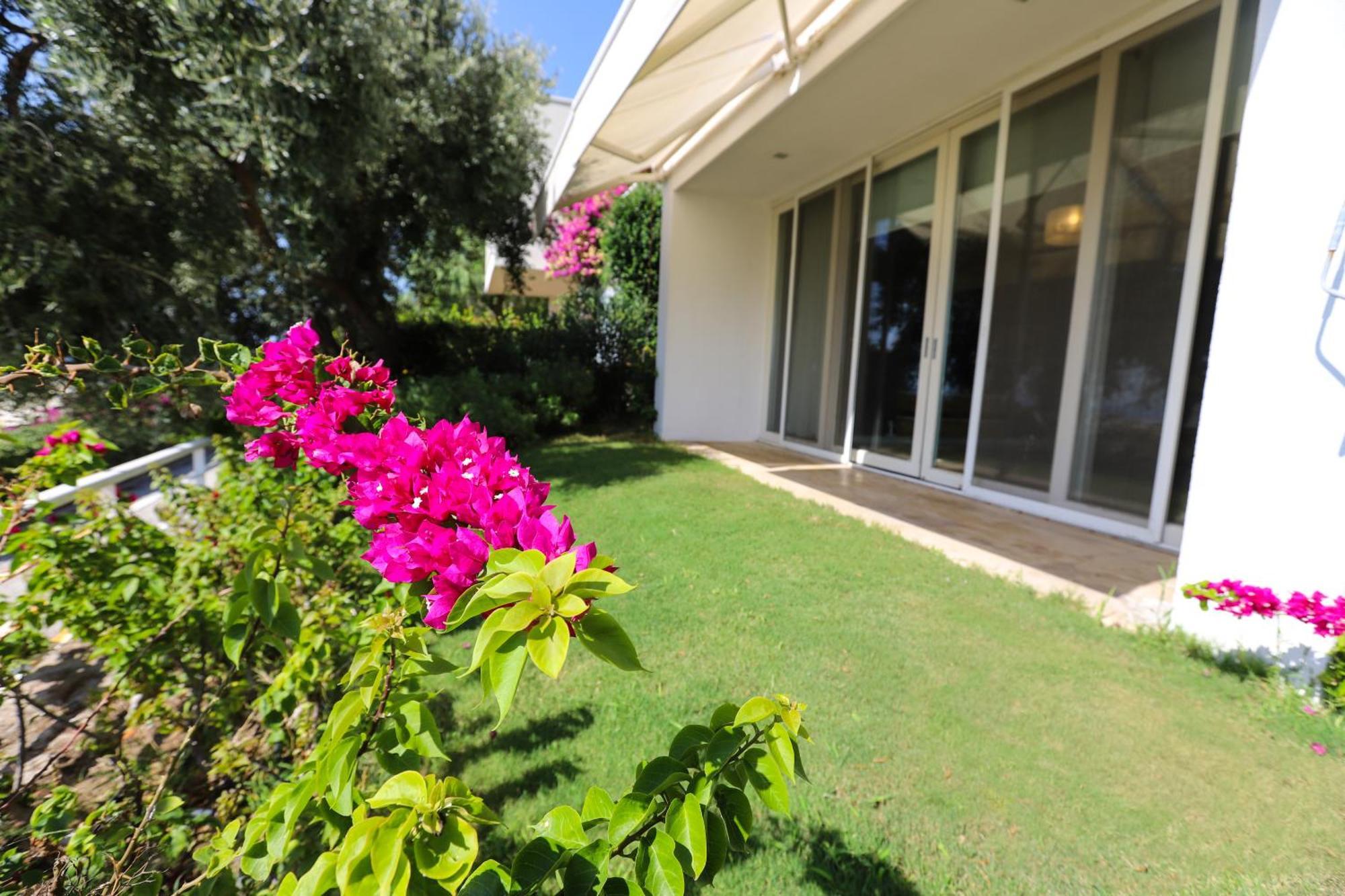 Palmalife Bodrum Resort & Spa Yalikavak Exterior photo